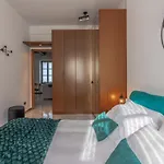 Apartment Square By Wonderful Italy